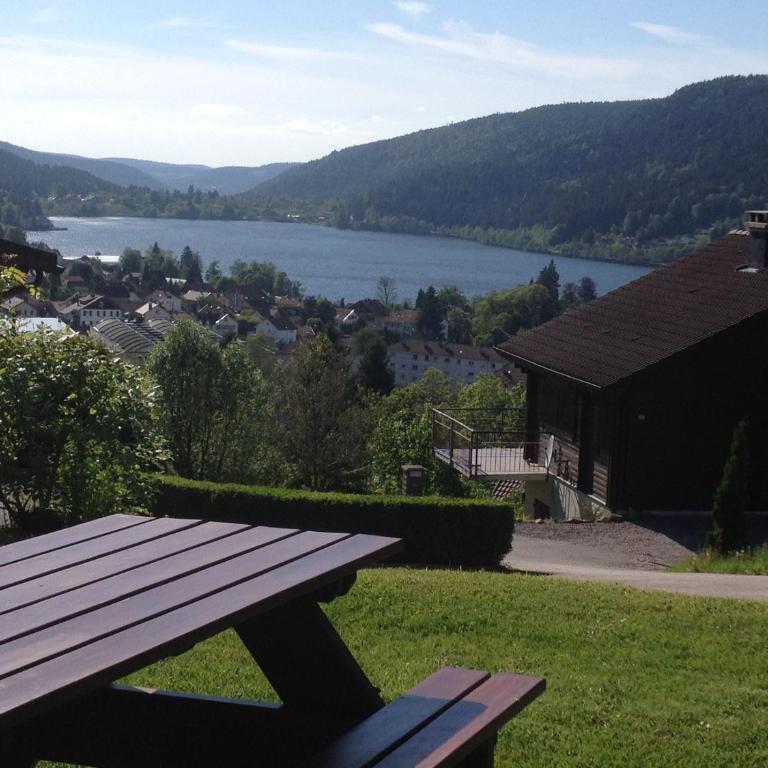 Chambre Romantique avec Vue sur Lac à Gérardmer - FR-1-589-707 - Chambre Double - 12