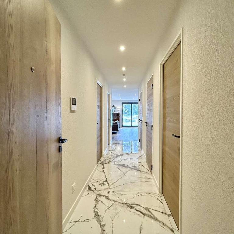 Appartement Neuf 3 Pièces - 4 Pers - Terrasse à Briançon - FR-1-330C-161 - Apartment - 13