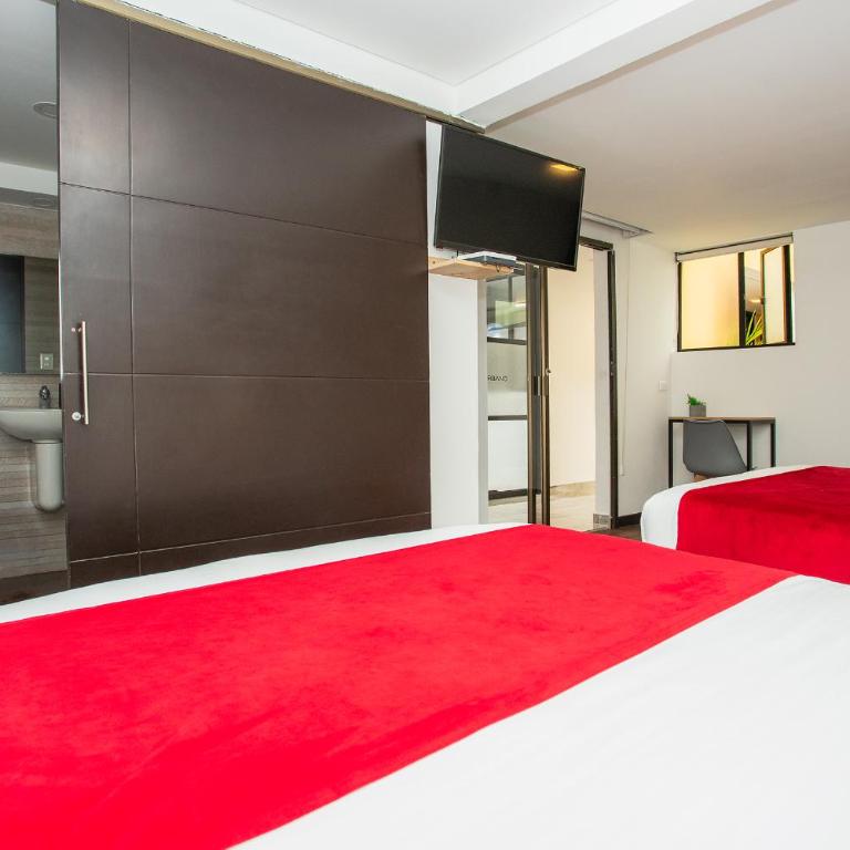 Urbano Luxury Hotel - Family Double Room - 6