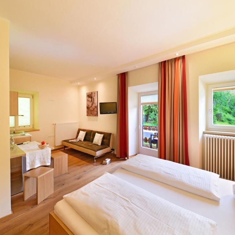 Ansitz Gamp - Camera Matrimoniale Superior con Balcone - 2