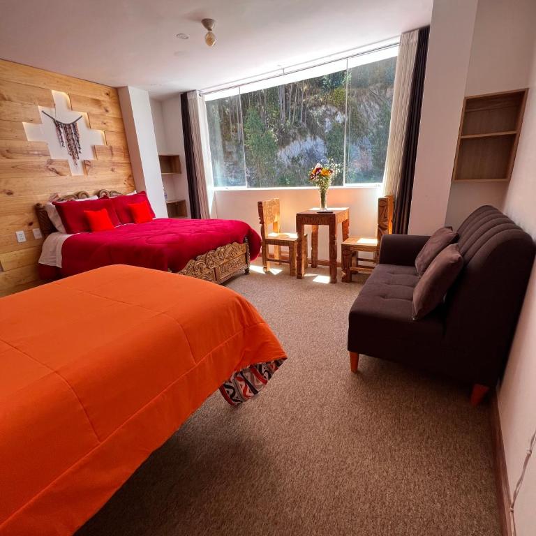 CASA SAPANTIANA, cerca a Sacsayhuaman - Habitación Doble Deluxe con vistas a la montaña - 1 o 2 camas - 7