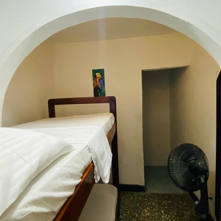 Casa Sisihuaca Hostal Santa Marta - Quadruple Room with Private Bathroom - 2