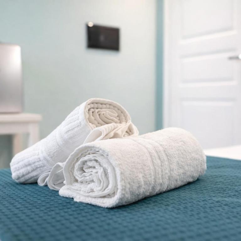Meraki Home - Bologna Centre Private Bathroom - Double Room with Private Bathroom - 6