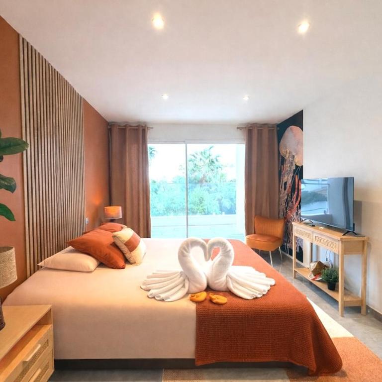 Villa climatisée avec piscine privée et 3 suites parentales Plage à 10 min à pied - Villa con 3 Camere da Letto - 23