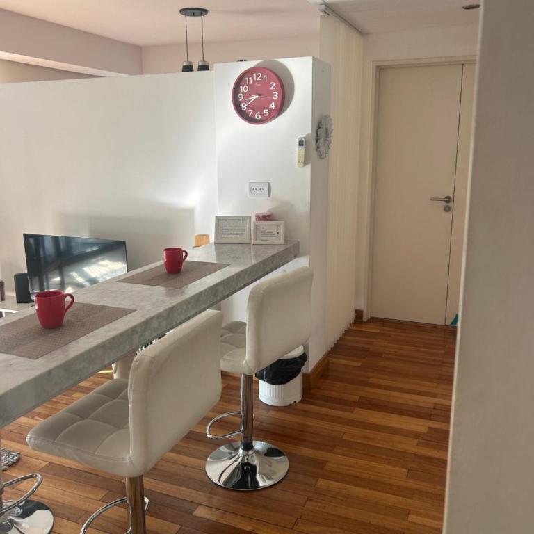 Apartamento Av kennedy y Cerviño a metros embajada EEUU - Apartamento - 2