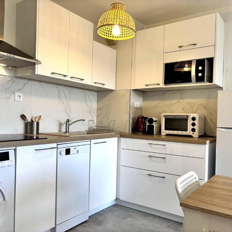HYE300-1168 Appartement 2 pièces jusqu'a 3 personnes - HYERES - Apartment mit 1 Schlafzimmer - 3