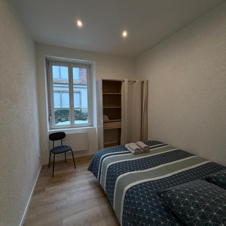 Le 13 - Petit F2 rénové Mulhouse centre - stationnement gratuit - Apartamento de 1 dormitorio - 7