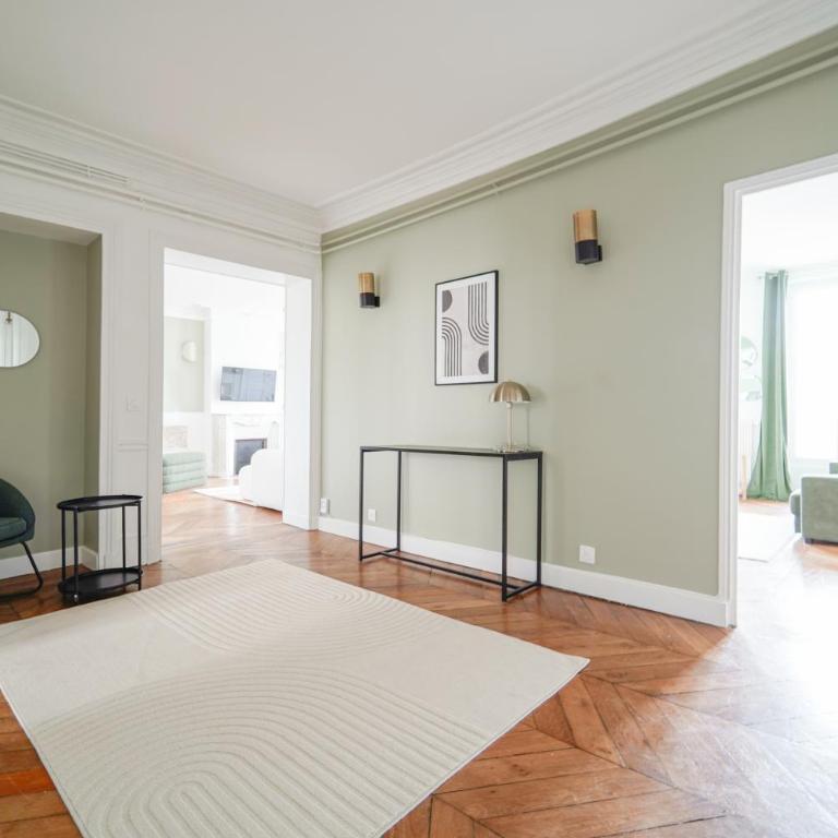 Elegant 4 BR apartment Spacious and decorated - Apartamento con 4 dormitorios - 18