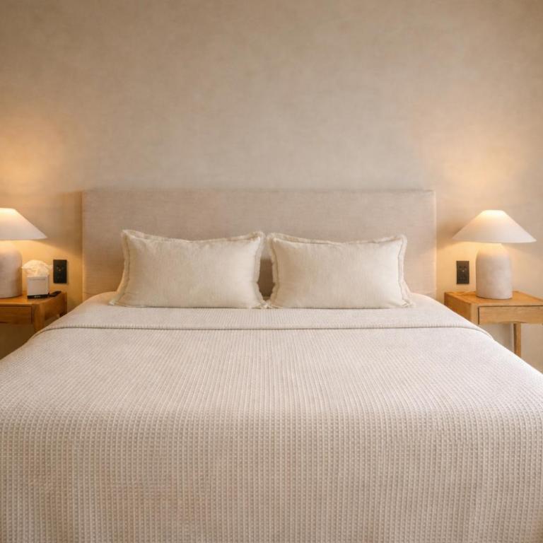 Hôtel Le Versailles - Chambre Double Supérieure - 5