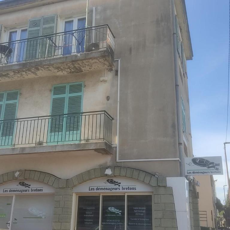 Cocon très calme proche du centre historique - Appartement - 15