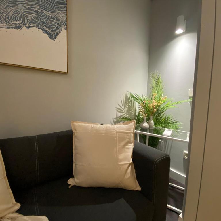 Apartamentos Chueca 6 - One-Bedroom Apartment with City View - 6