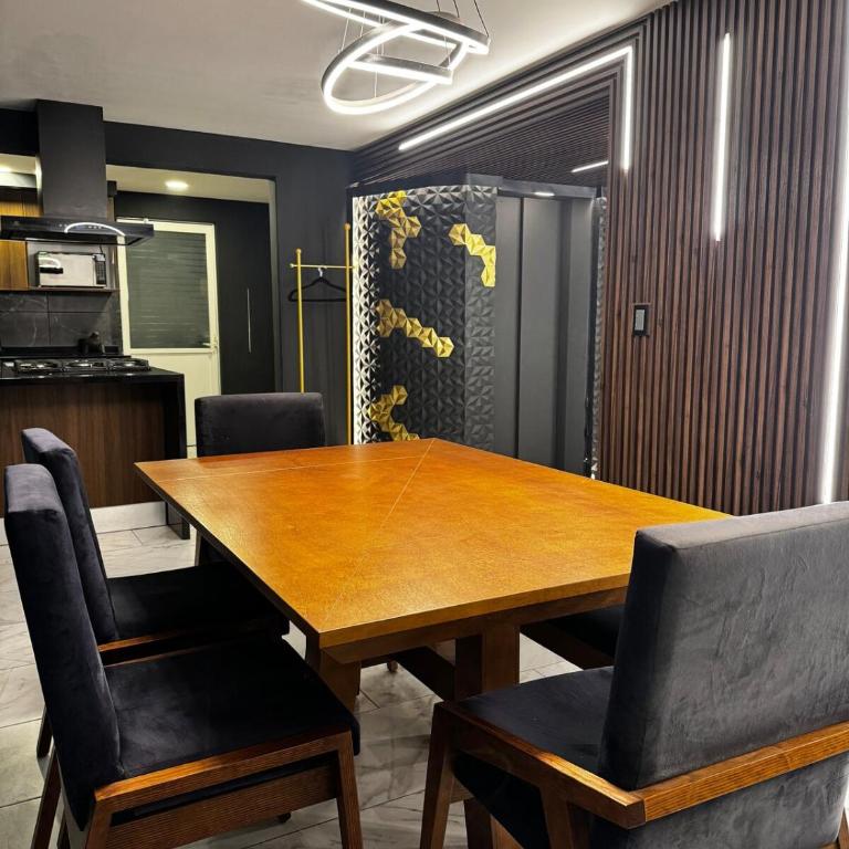 Coyoacán Premium 30 m de Metro Ecobici Wifi - Three-Bedroom Apartment - 19