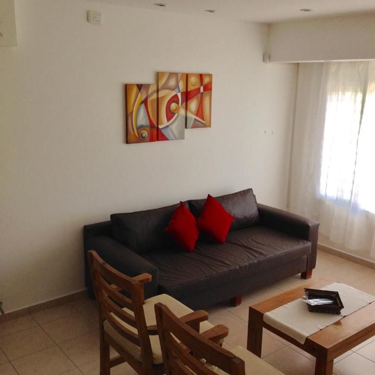 Triplex Somuncura - Two-Bedroom Apartment - 13