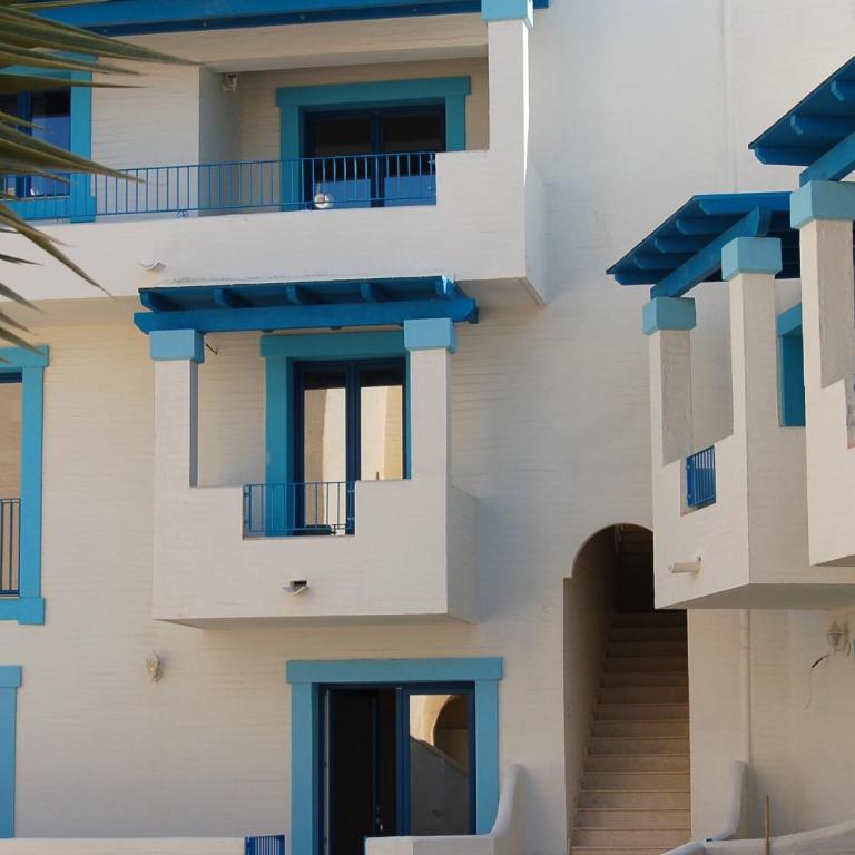 Porto Blu Residence - Appartamento con 2 Camere da Letto - 4