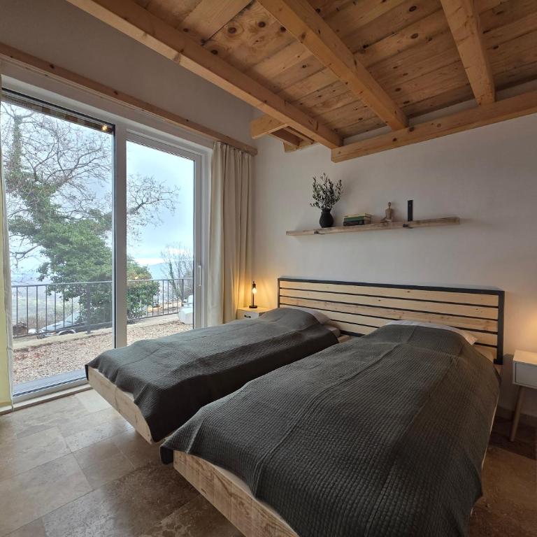 Sunrise Villa - Villa - 15