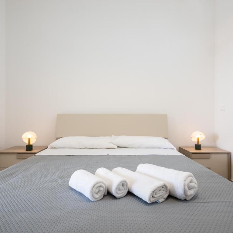 Residence Dara 409, 410 - Free Parking, Terrace, Wi-Fi, Air conditioning - One-Bedroom Superior Apartment - 9