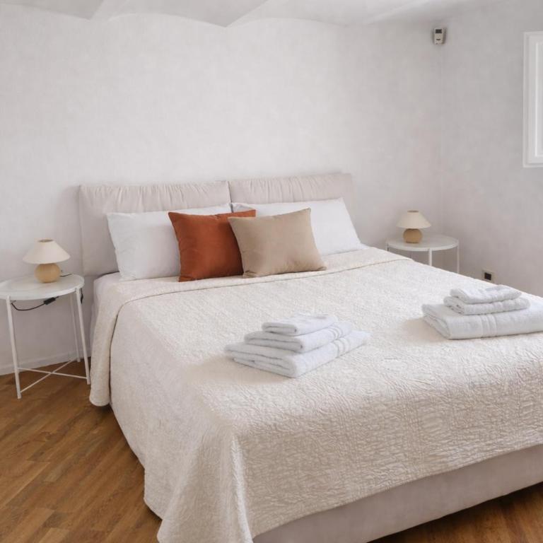 Palazzo Moncada appartamento 2 - Appartamento con 2 Camere da Letto - 26