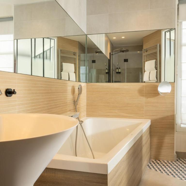 Hôtel de Sévigné - Chambre Triple Deluxe - 3