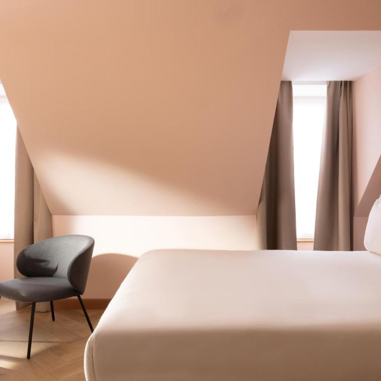 Hôtel de Sévigné - Chambre Supérieure - 5