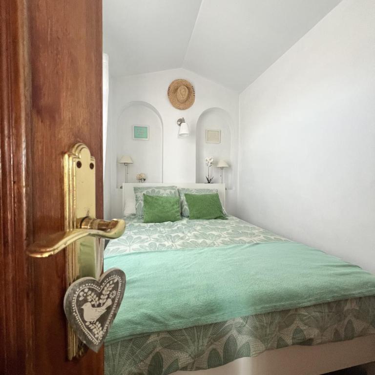 Atico Calma - Apartamento de 2 dormitorios con terraza y vistas al mar - 12