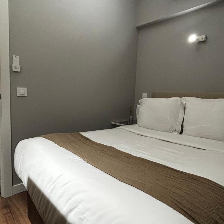 Apartamentos Chueca 6 - One-Bedroom Apartment - 9