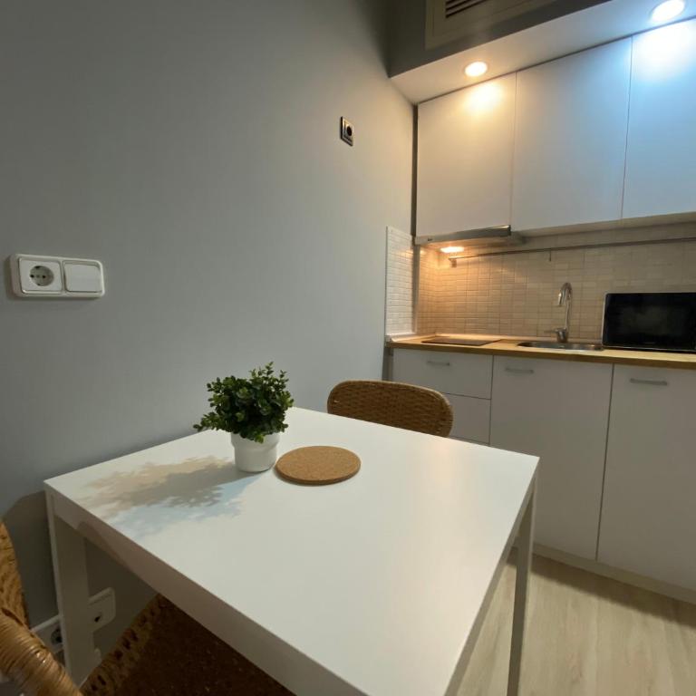 Apartamentos Chueca 6 - One-Bedroom Apartment - 5