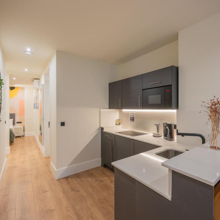 BILBAO RIVERSIDE by STAYNN APARTMENTS - Studio Apartment - 4