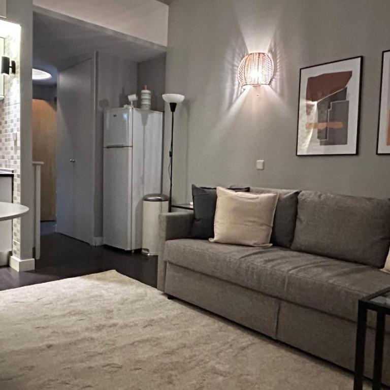 Apartamentos Chueca 6 - One-Bedroom Apartment with City View - 5