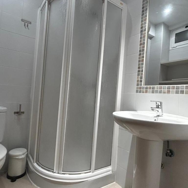 Apartamentos Chueca 6 - One-Bedroom Apartment - 4