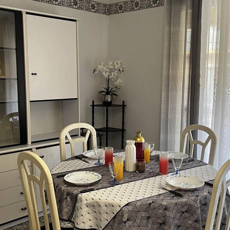 Appartement T3 à 50m de la plage, proche centre - FR-1-696-50 - Apartment - 16