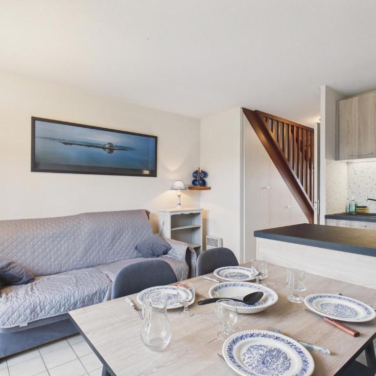Maison en pierre à 350m de la plage pour 4 - Maison de Vacances - 1
