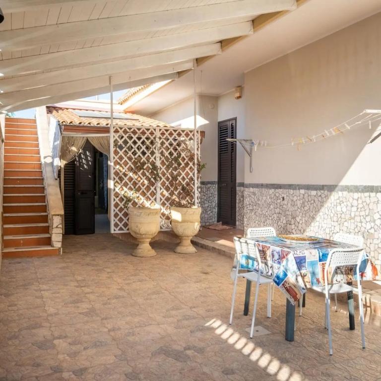 Elegant Ground-Floor Apartment in Porto Cesareo Design moderno Vicino al mare - Vacation Home - 17