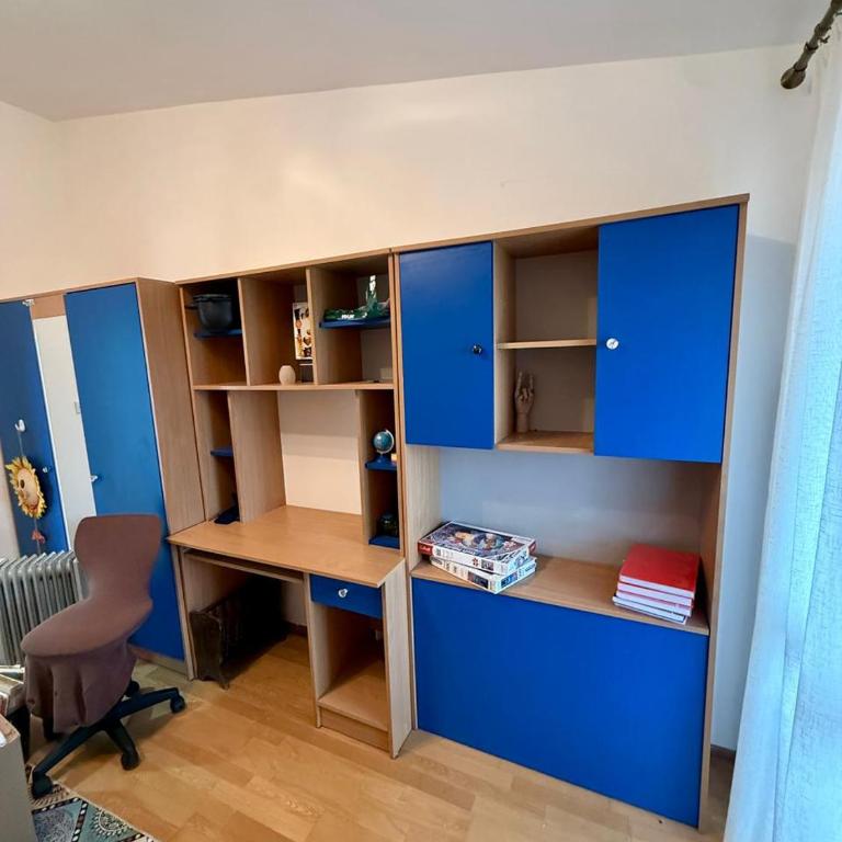 Sutomore 3-bedroom apartment - Three-Bedroom Apartment - High Floor - 5