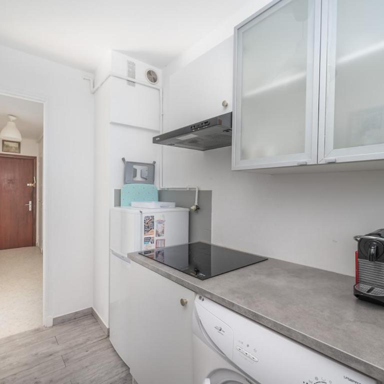 Appartement T2 Juan les Pins proche de la mer - Appartamento con 1 Camera da Letto - 8