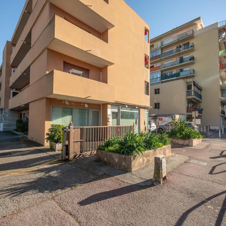 Appartement T2 Juan les Pins proche de la mer - Appartamento con 1 Camera da Letto - 13