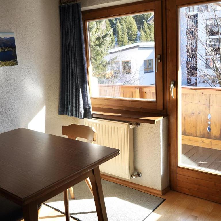Zirben Nest - Apartment mit 1 Schlafzimmer, Balkon und Bergblick - 4