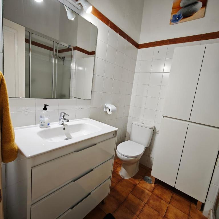 lovely bungalow with parking - Casa de 2 dormitorios - 22