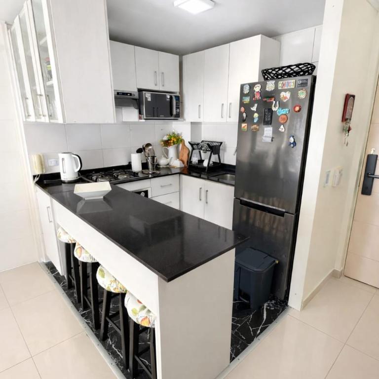 A pasos de La Moneda 2 hab, 2 baños y balcón - Family Suite - 4