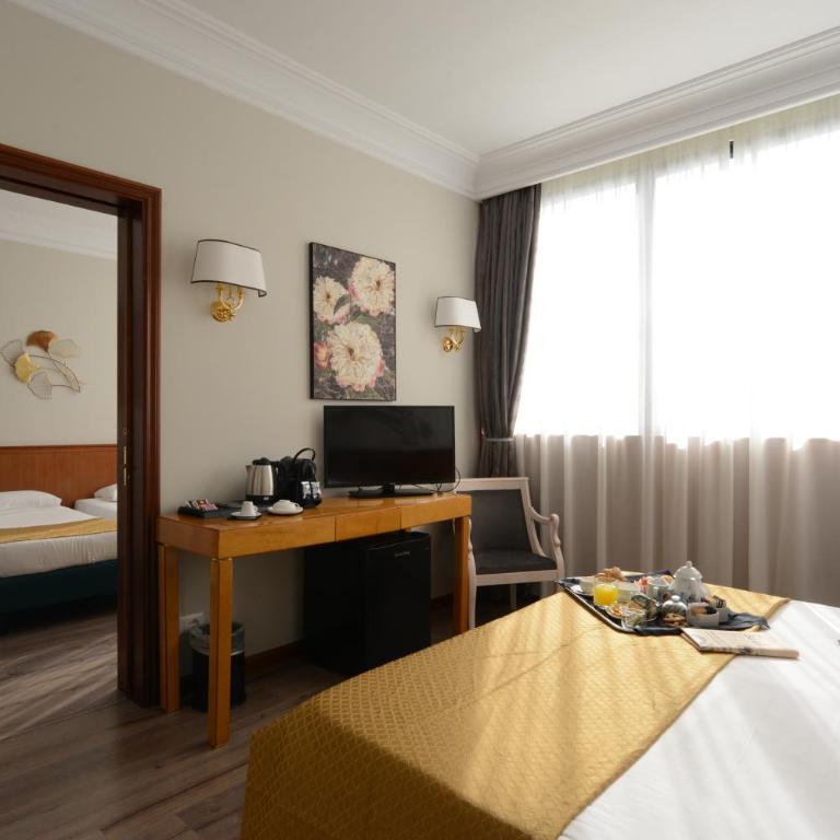 Hotel The Brand - Camera Quadrupla Standard - 2