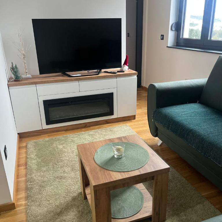 apartmanxslavica - One-Bedroom Apartment - 9