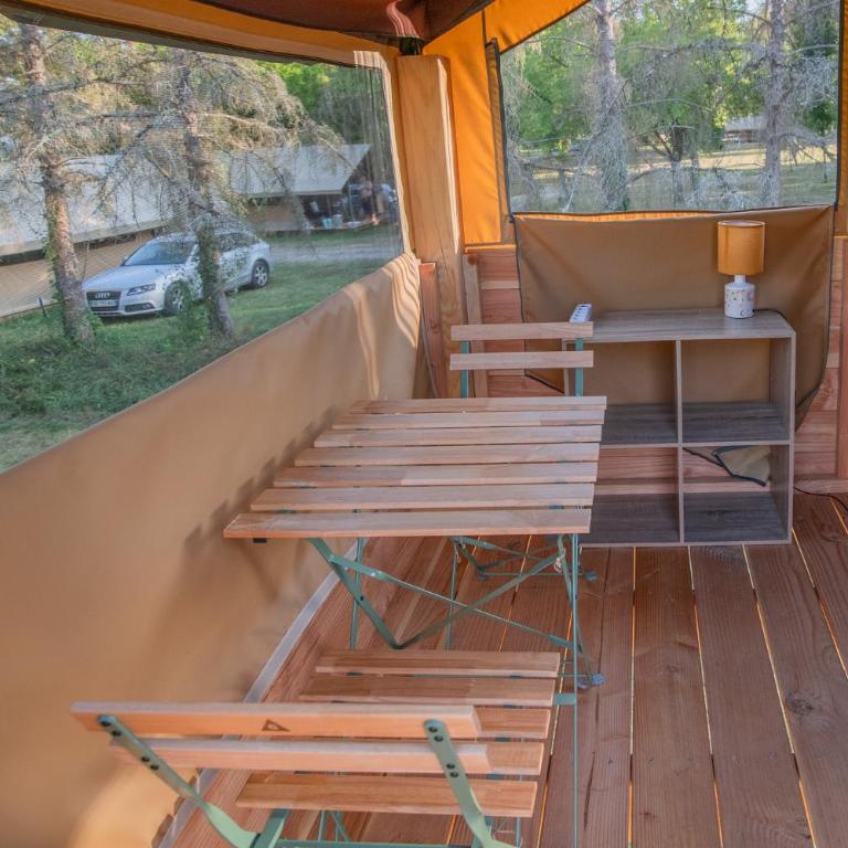 Camping Onlycamp Au Cœur du Lac - Lac d'Annecy - Twin Room - 3
