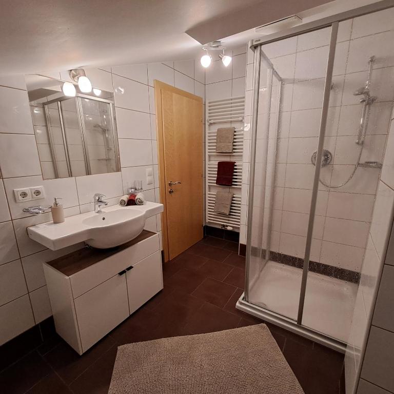 Appartements Rabengut - Apartment with Terrace - 8