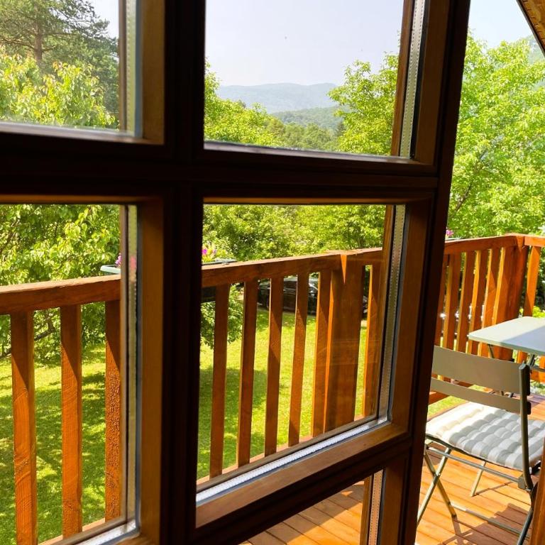 Pine River Dobrenica - Three-Bedroom Chalet - 24