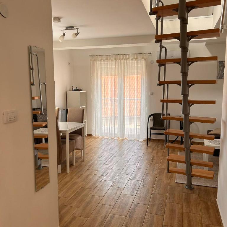 Villa Ronić - Deluxe Apartment - 4