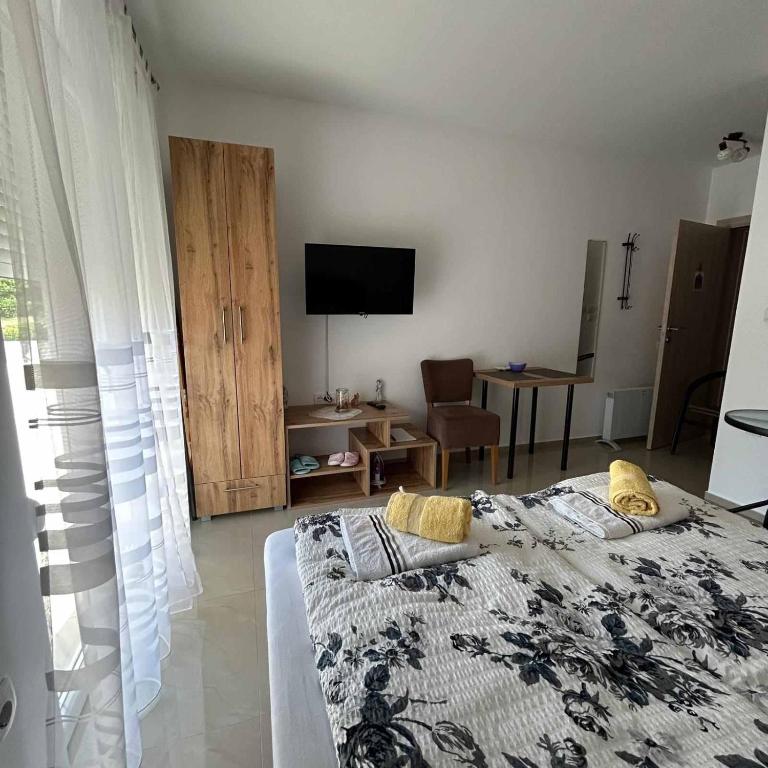 Villa Ronić - Deluxe Studio - 3