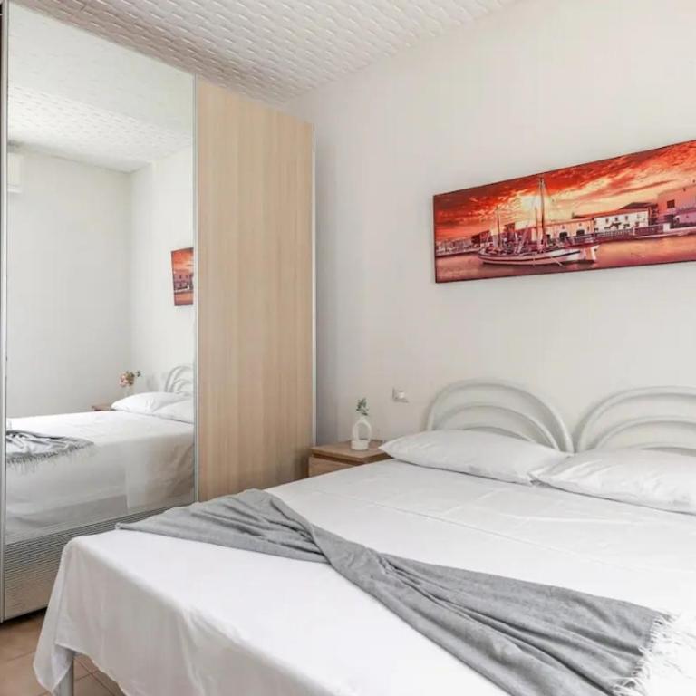 Casa Relax con parcheggio e jacuzzi , vicino al mare e al centro - Appartamento con 1 Camera da Letto - 4