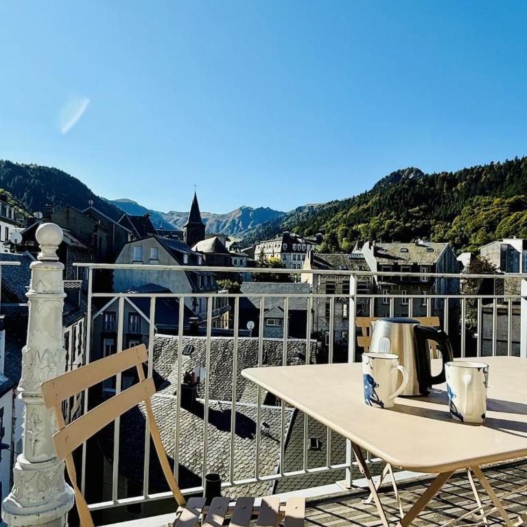 Dernier étage et jardin suspendu face au Sancy - Apartment mit 3 Schlafzimmern - 42