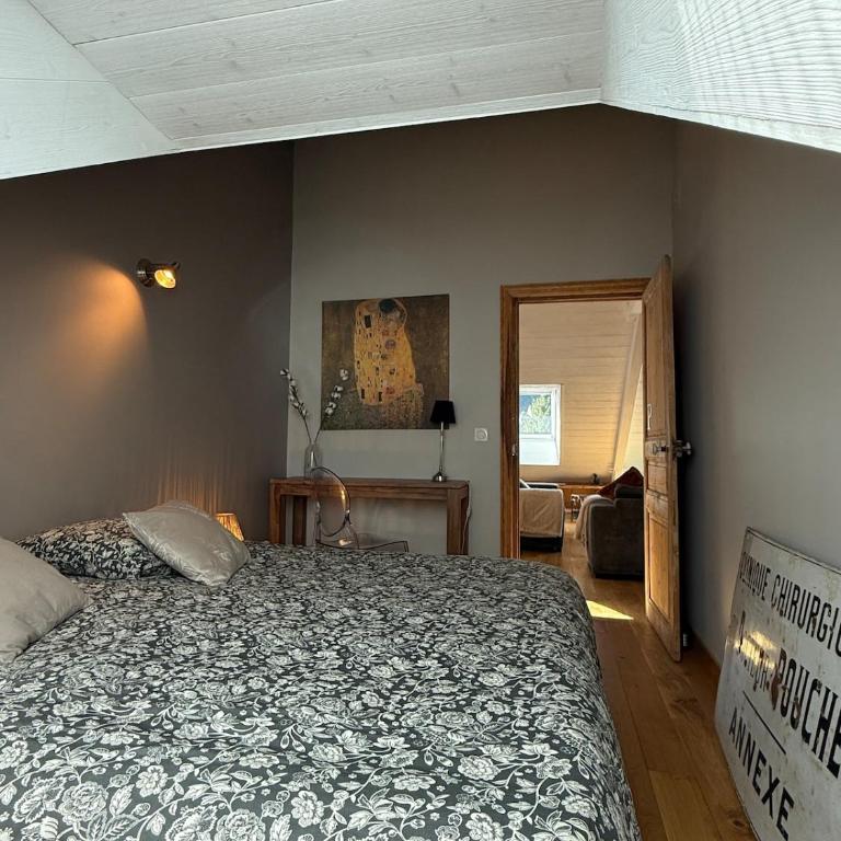 Dernier étage et jardin suspendu face au Sancy - Apartment mit 3 Schlafzimmern - 52