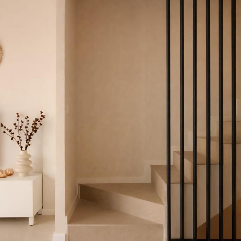 Luxury and modern 3 Bedroom townhouse walking distance to the beach! - Casa - 8