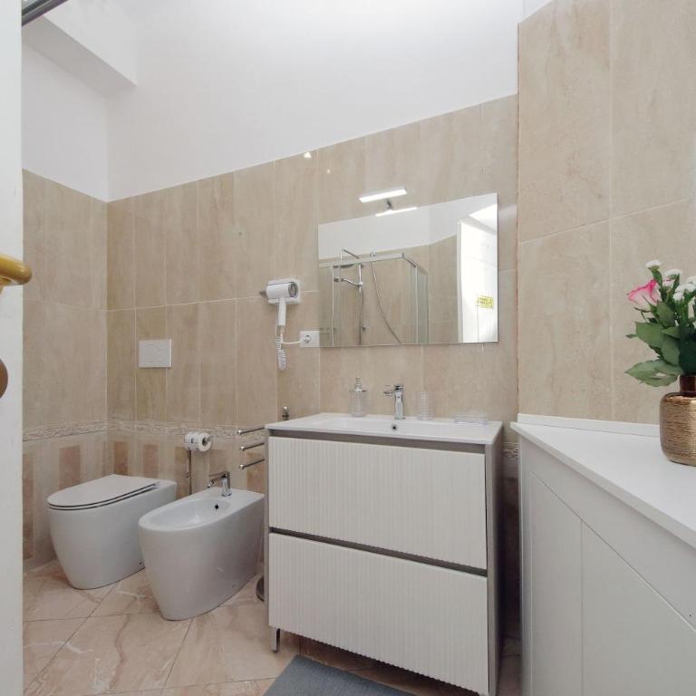 Interno 5 elegante residenza per 10 pax vicina a Colosseo e Santa Maria Maggiore - Appartamento Superior - 54